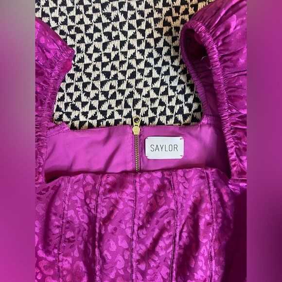 Saylor REVOLVE Korey Puff Sleeve Satin Bustier Top Pink Cheetah Animal Print - Picture 3 of 12